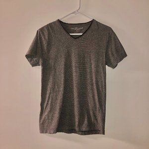 MEN'S SUNDAY WORK CLOTHES V-NECK T-SHIRT (S)